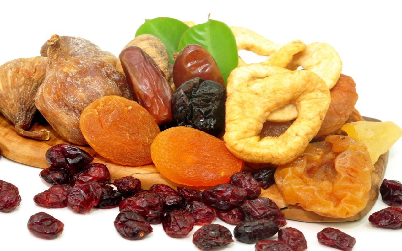 Best Healthy Snacks for Weight Loss - Dried Fruit
